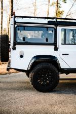 Land Rover Defender 110 by Osprey Custom Cars 1993 года